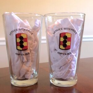 US Army 434th Field Artillery Brigade pint glasses military memorabilia